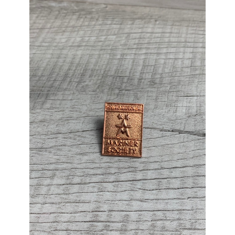 Holland America Line Mariner Society 2 Star Copper Tone Lapel Pin 3981